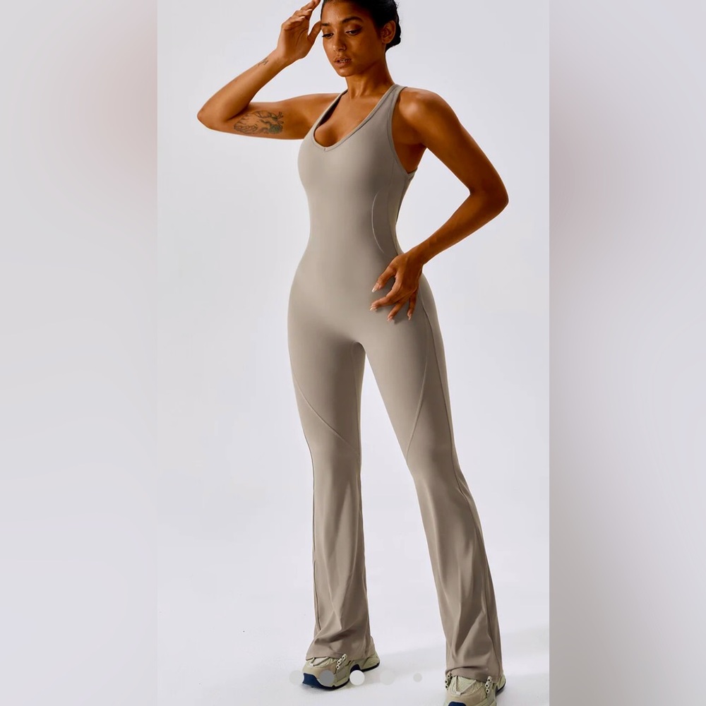Amelia activewear jumpsuit size m